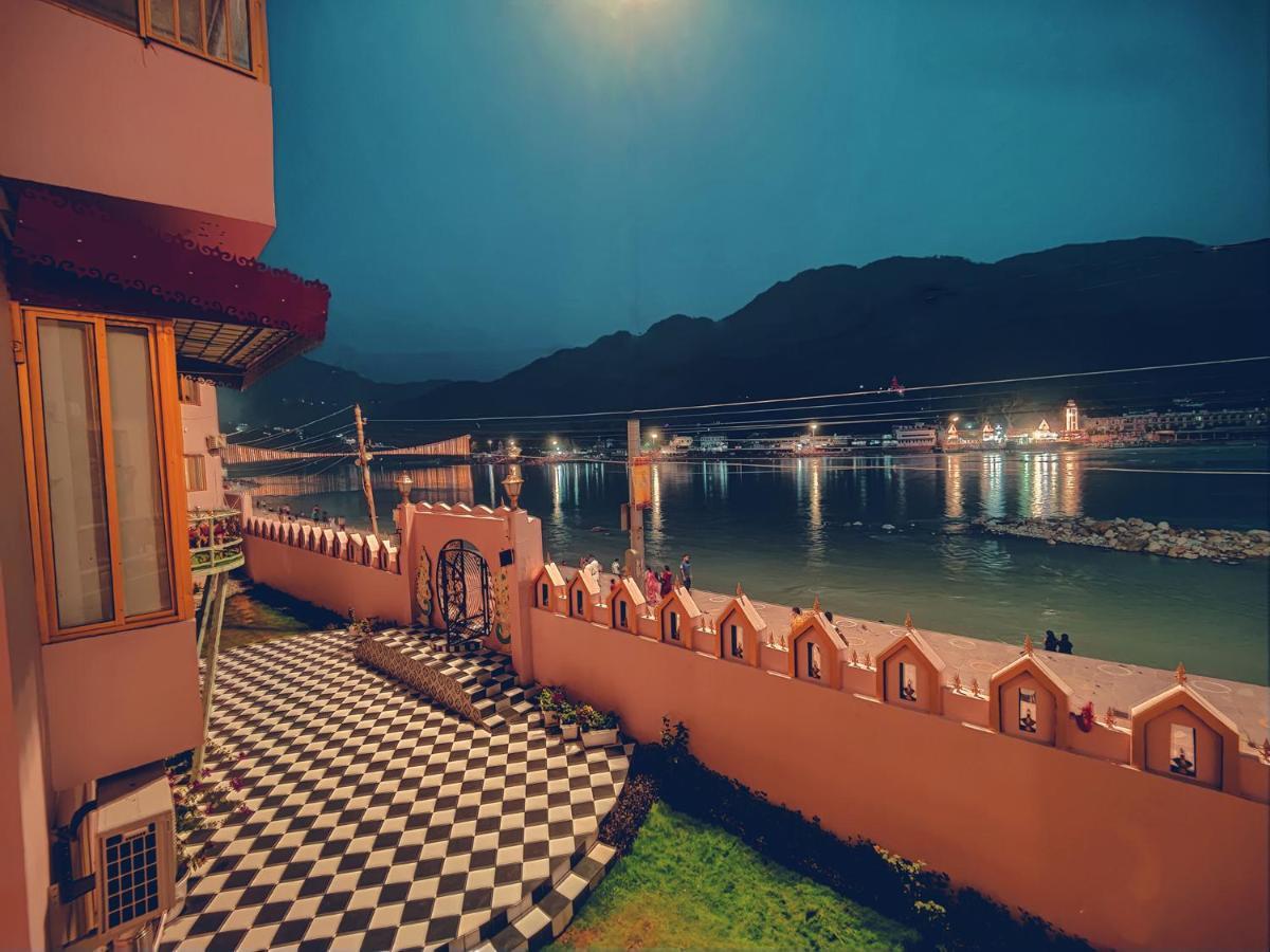 רישיקש The Neeraj Ganga Heritage Palace מראה חיצוני תמונה