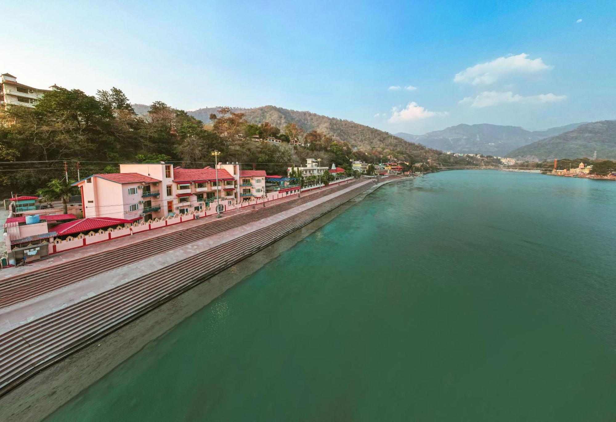רישיקש The Neeraj Ganga Heritage Palace מראה חיצוני תמונה