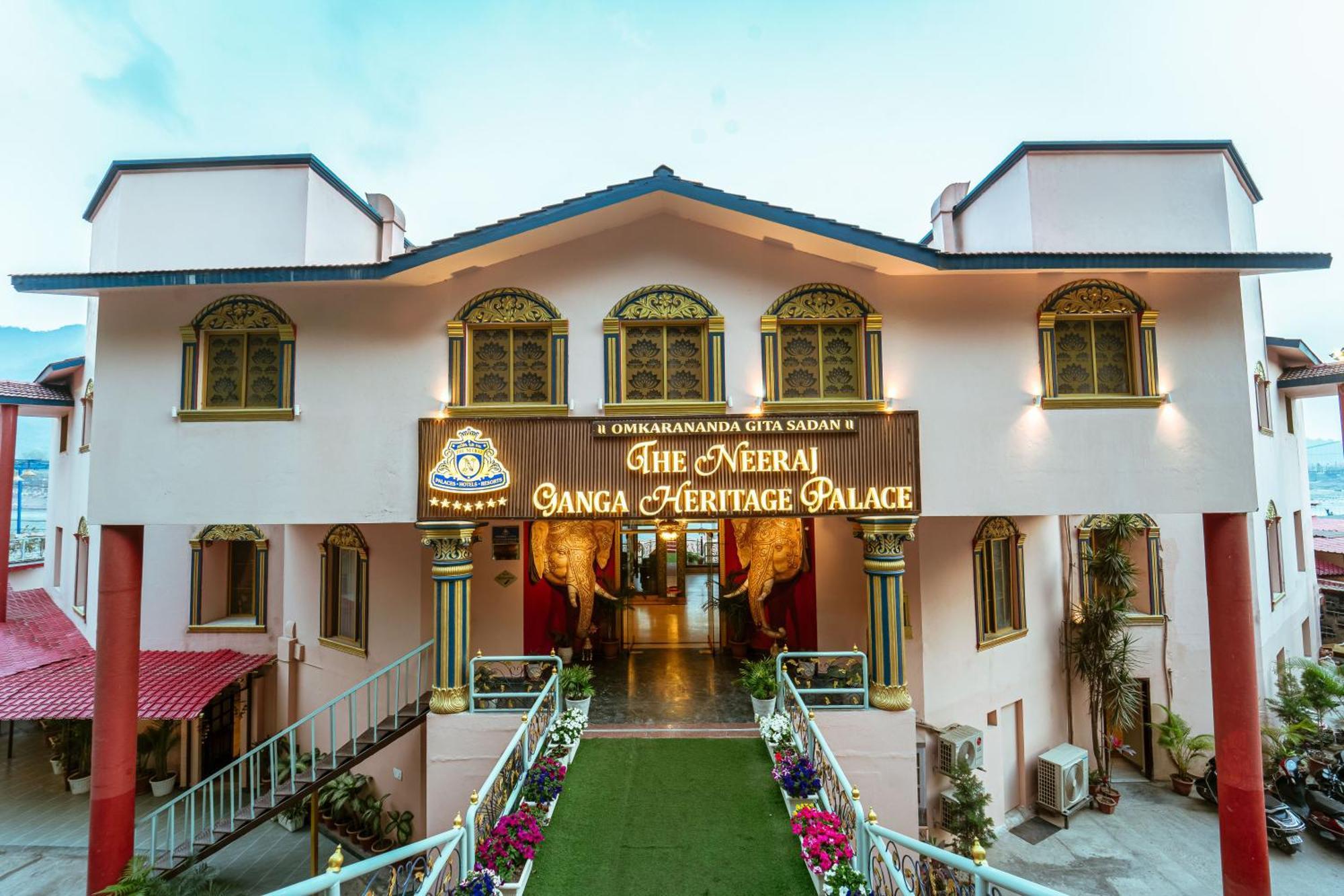 רישיקש The Neeraj Ganga Heritage Palace מראה חיצוני תמונה
