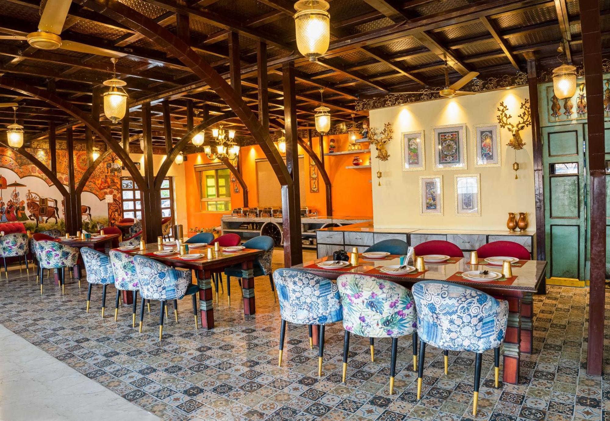 רישיקש The Neeraj Ganga Heritage Palace מראה חיצוני תמונה