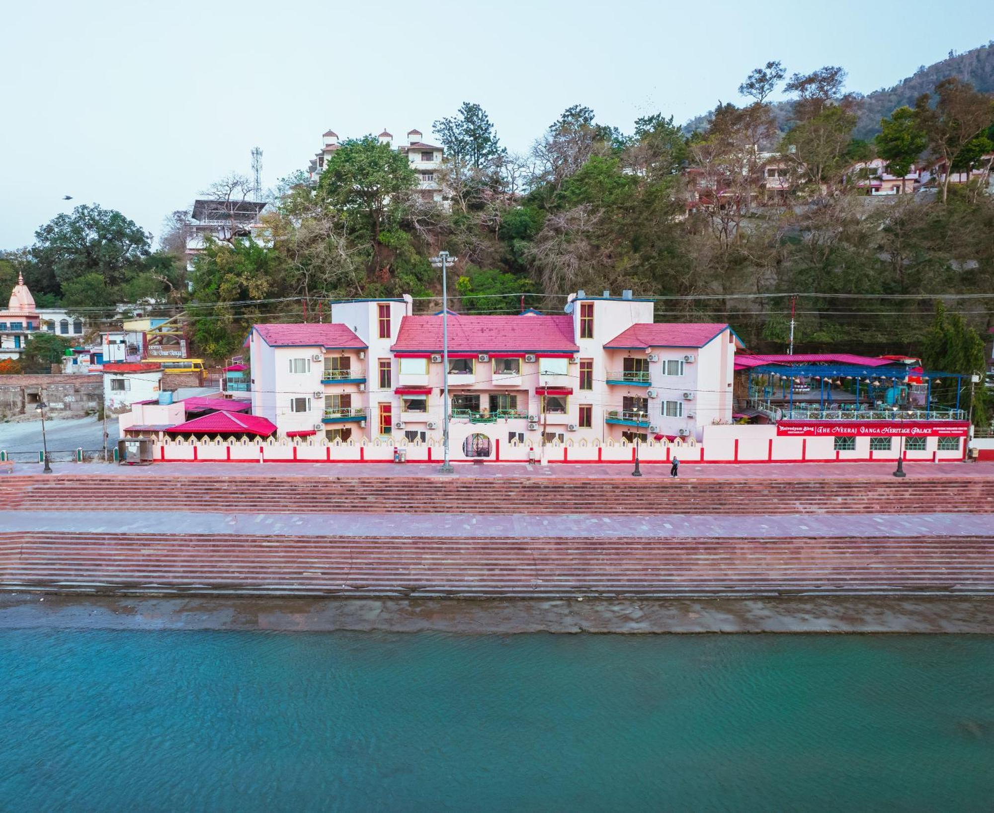 רישיקש The Neeraj Ganga Heritage Palace מראה חיצוני תמונה